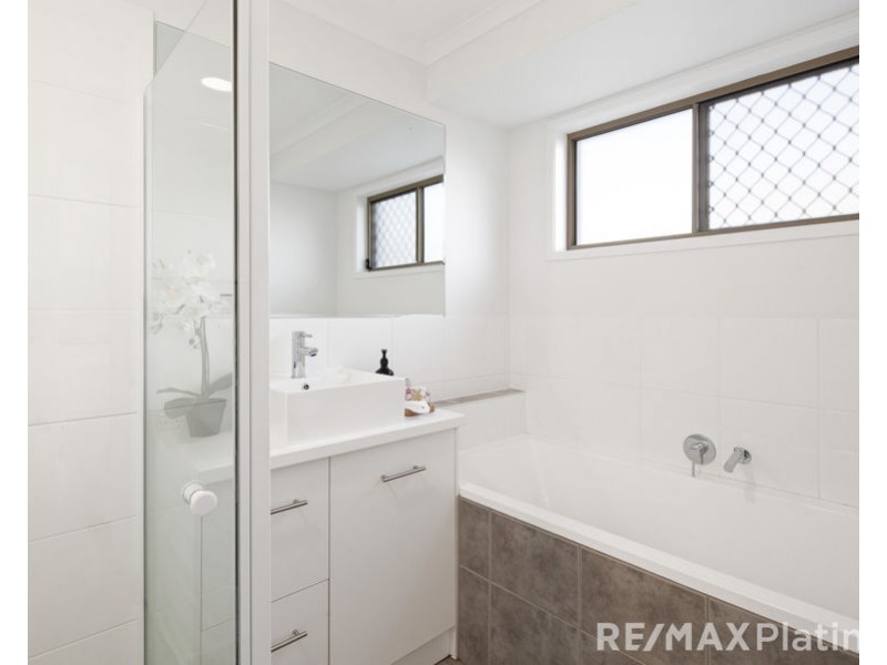 6 Yarran Street, Narangba QLD 4504