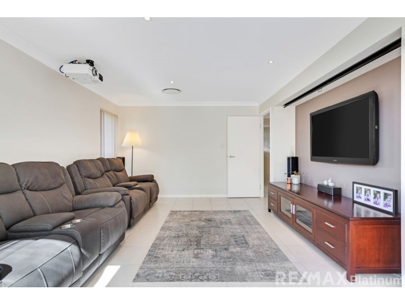 3 Angophora Close, Narangba QLD 4504