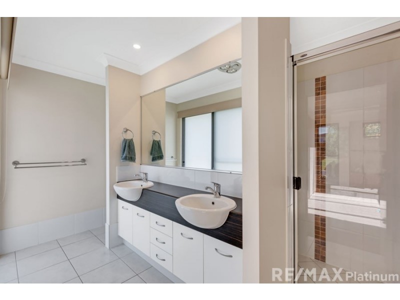 3 Angophora Close, Narangba QLD 4504