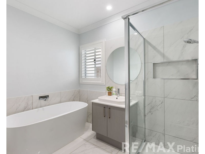 11 Palatial Crescent, Narangba QLD 4504