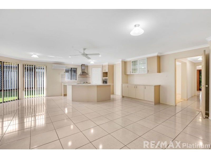 102 Creekside Drive, Narangba QLD 4504