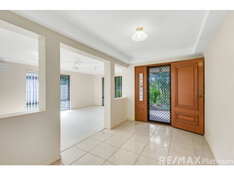 102 Creekside Drive, Narangba QLD 4504