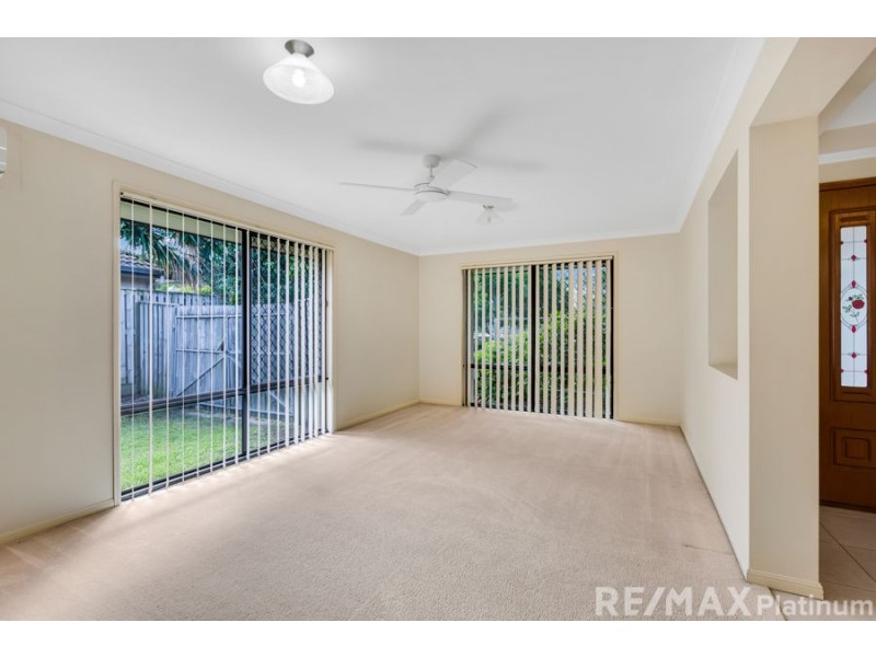 102 Creekside Drive, Narangba QLD 4504