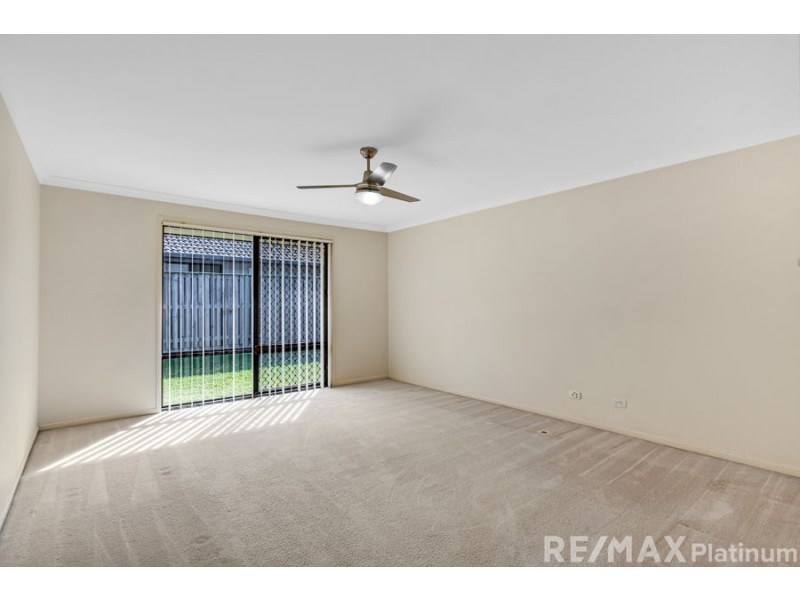 102 Creekside Drive, Narangba QLD 4504