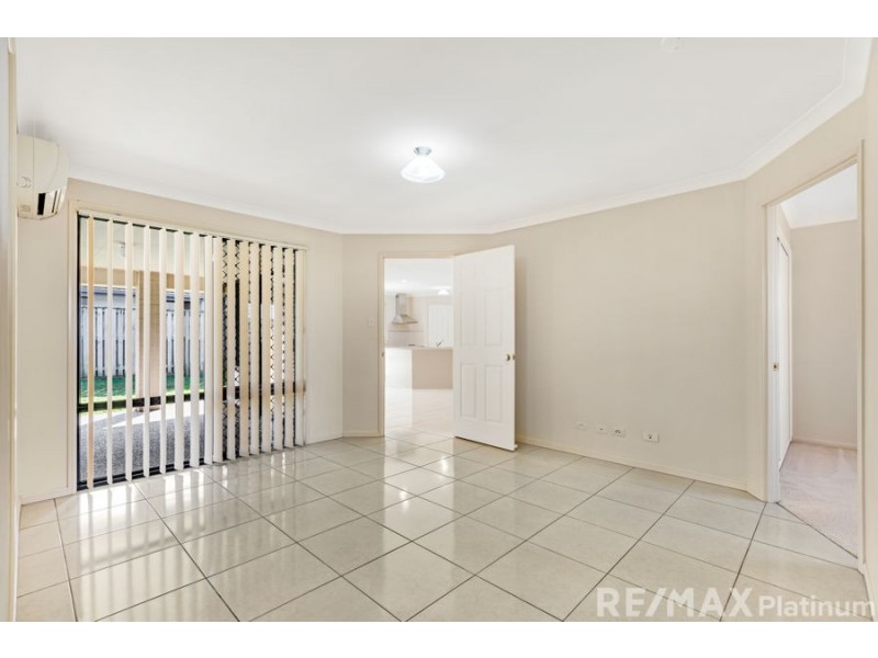 102 Creekside Drive, Narangba QLD 4504