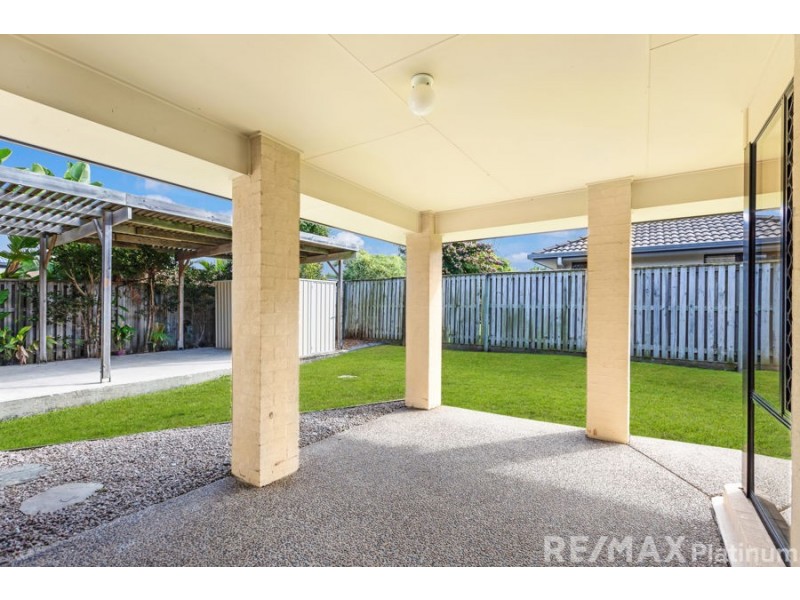 102 Creekside Drive, Narangba QLD 4504