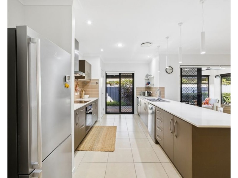 14 Hideaway Close, Narangba QLD 4504