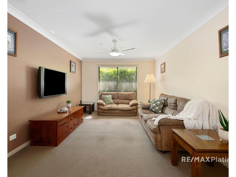 17 Civetta Court, Dakabin QLD 4503