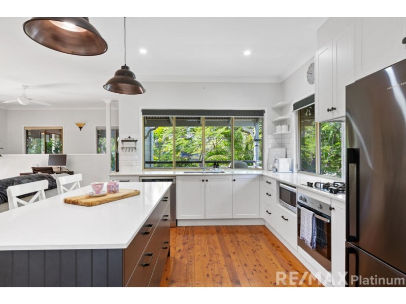 2 Glenross Place, Narangba QLD 4504