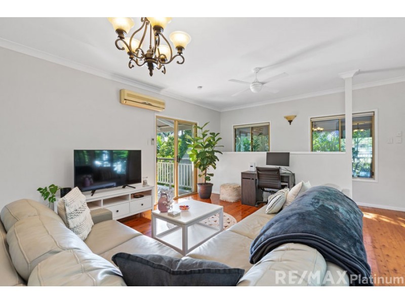 2 Glenross Place, Narangba QLD 4504