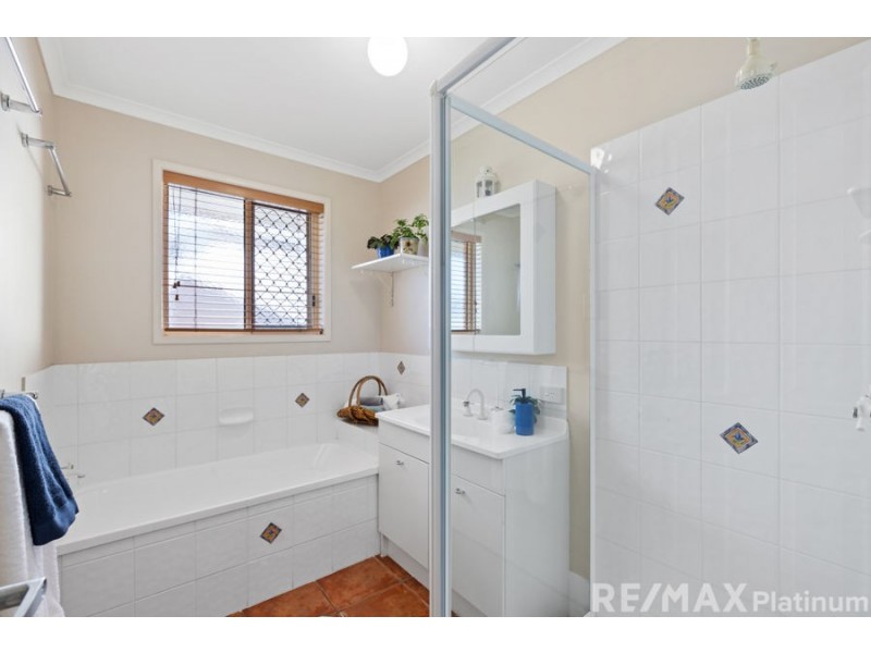 16 Ngungun Parade, Narangba QLD 4504