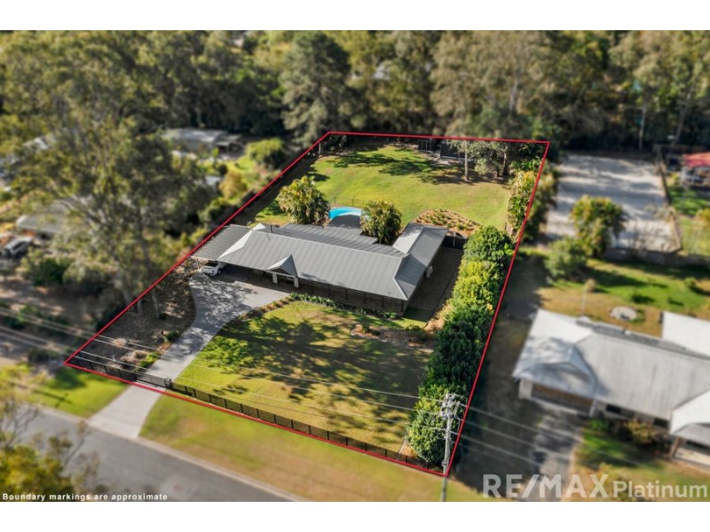 8-10 Cashmere Place, Morayfield QLD 4506