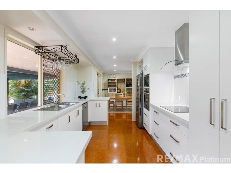 8-10 Cashmere Place, Morayfield QLD 4506