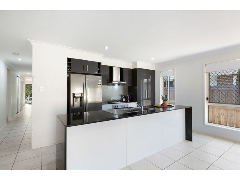 39 Jinibara Crescent, Narangba QLD 4504