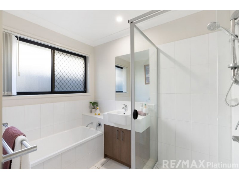 21 Mount View Crescent, Narangba QLD 4504