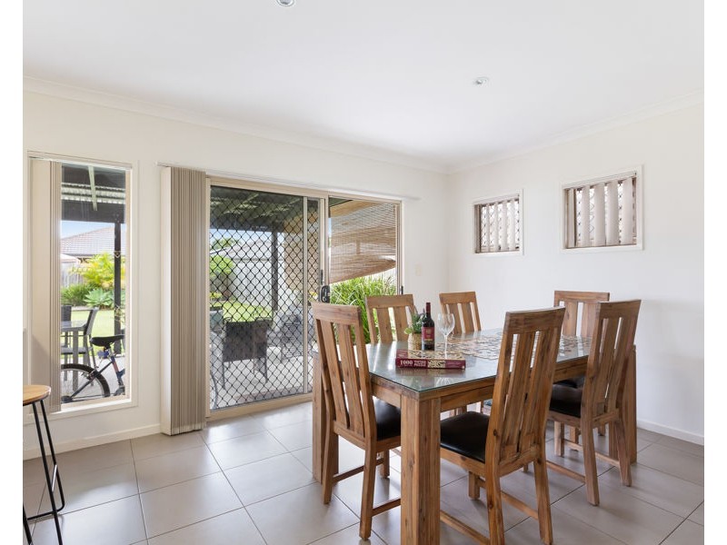 28 Retreat Crescent, Narangba QLD 4504