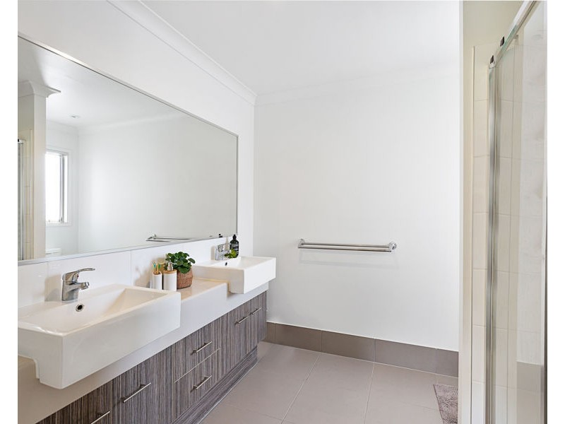 28 Retreat Crescent, Narangba QLD 4504