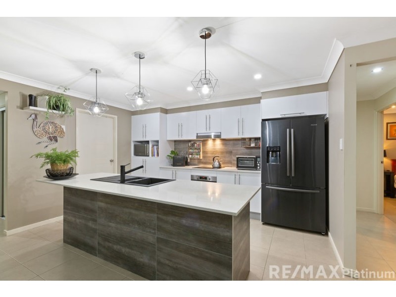 14 Wilton Court, Morayfield QLD 4506