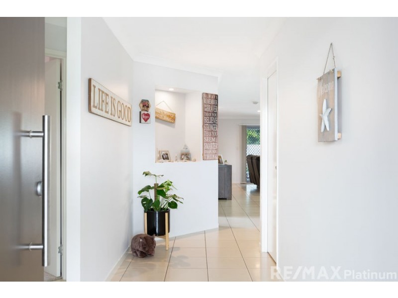 6 Swanston Crescent, Narangba QLD 4504