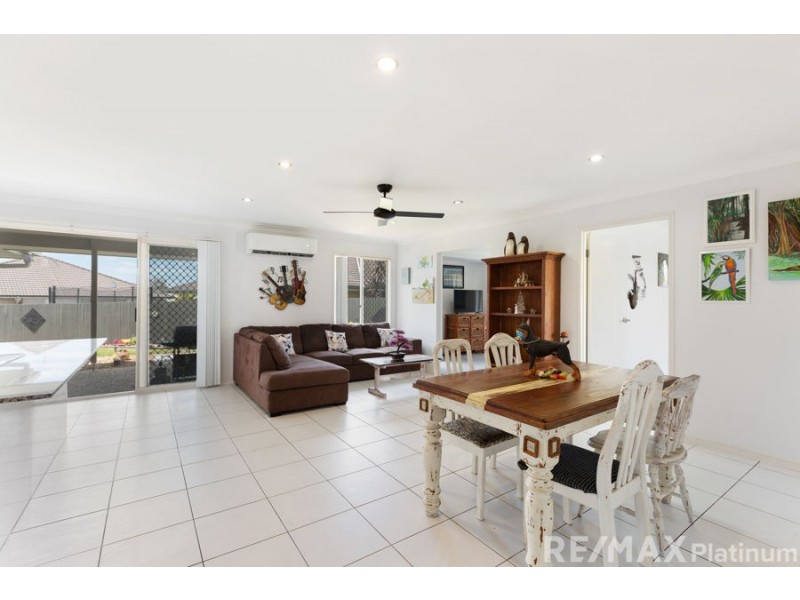 5 Wilton Court, Morayfield QLD 4506