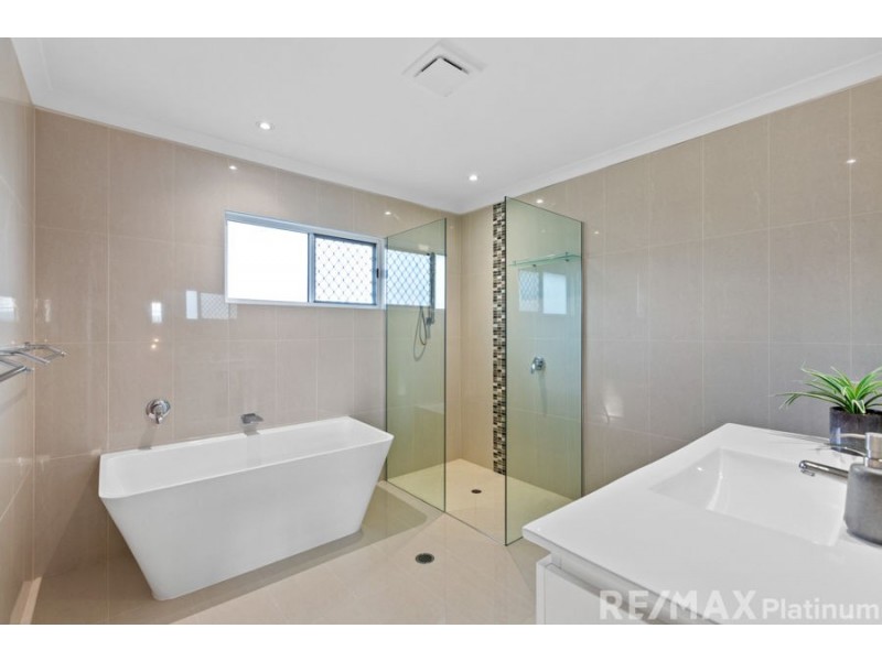 187 MacDonald Drive, Narangba QLD 4504