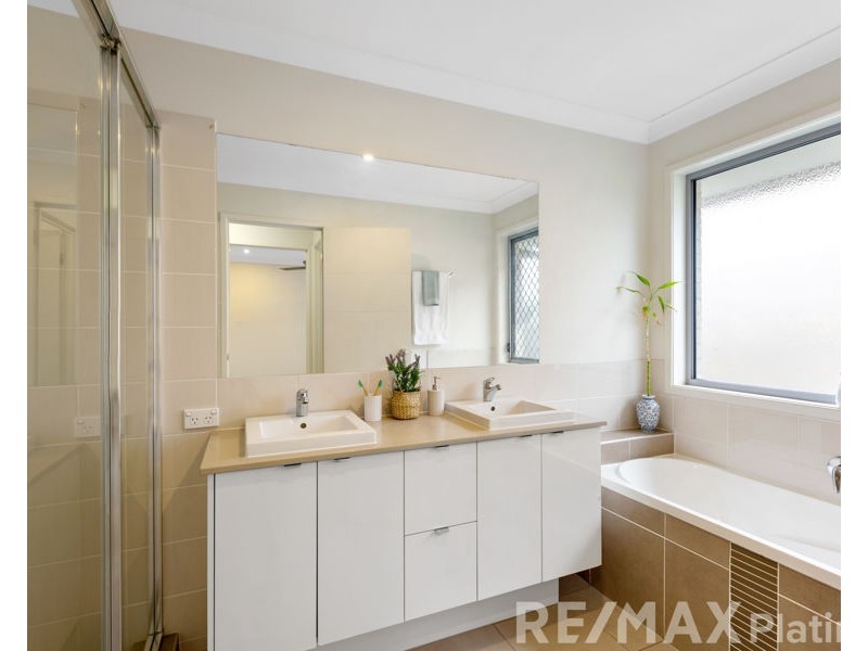 44 Peachfield Drive, Morayfield QLD 4506