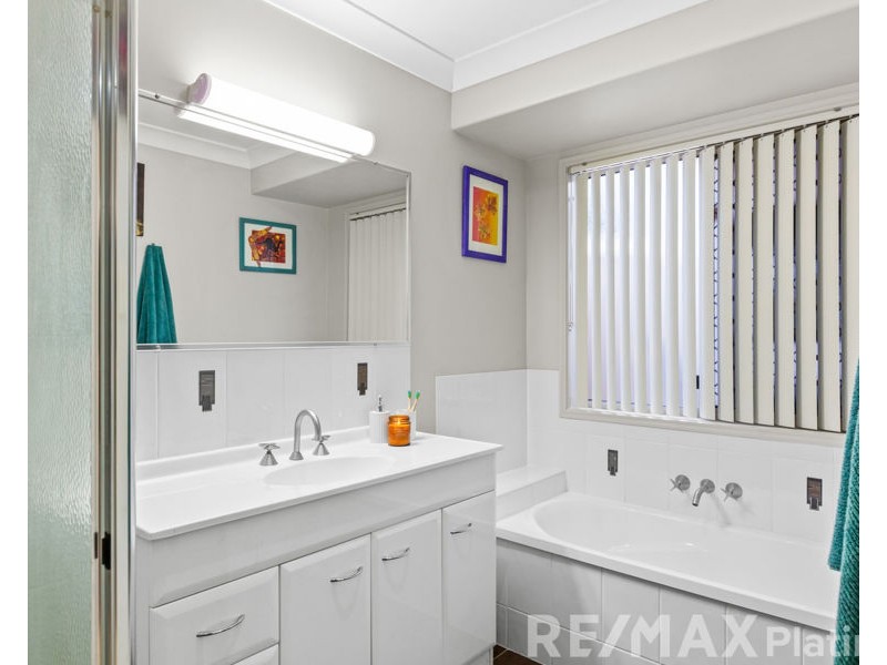 1-3 Woodstock Street, Morayfield QLD 4506