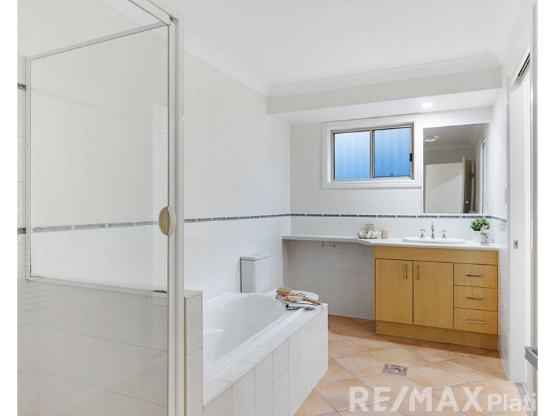 8 Vista Court, Mango Hill QLD 4509