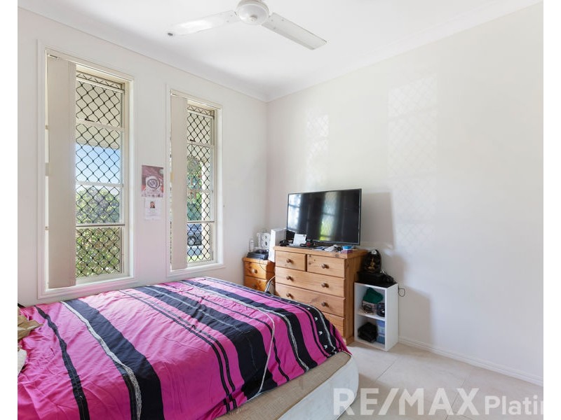 11 Wallaby Street, North Lakes QLD 4509