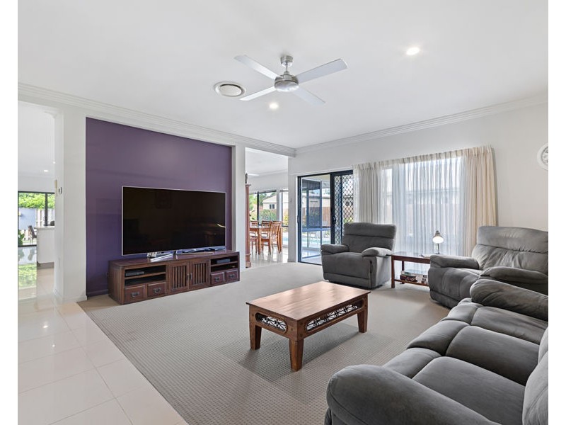 10 Spur Court, Narangba QLD 4504