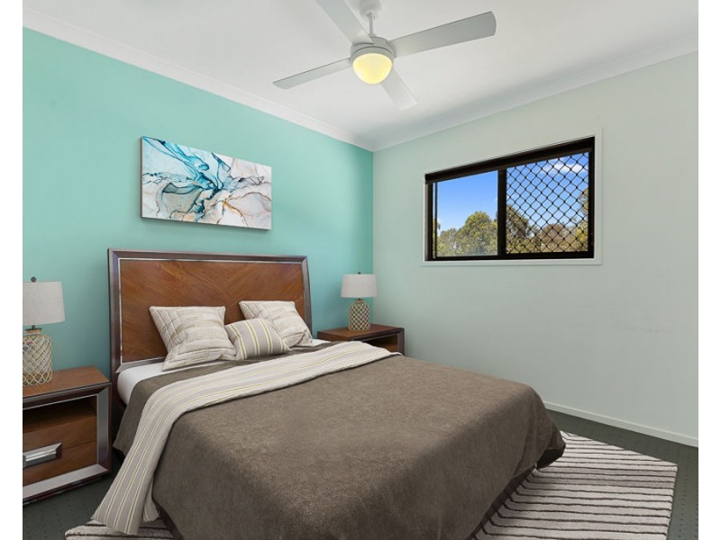 3 Amorosa Court, Eatons Hill QLD 4037