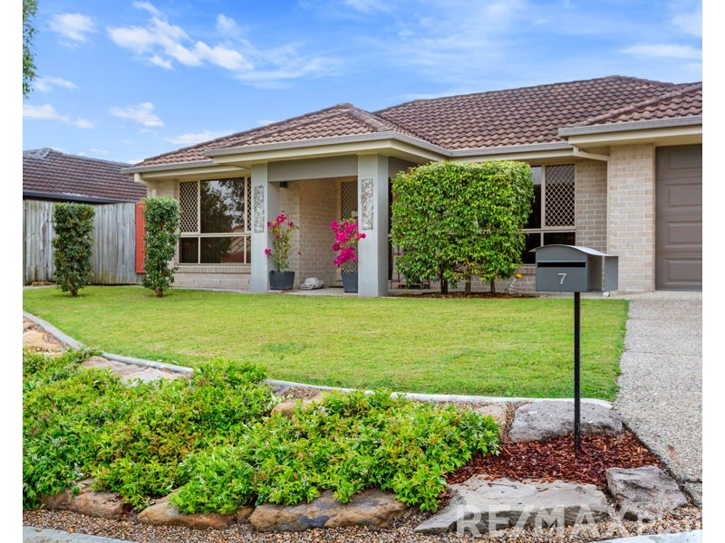 7 Radiata Court, Morayfield QLD 4506