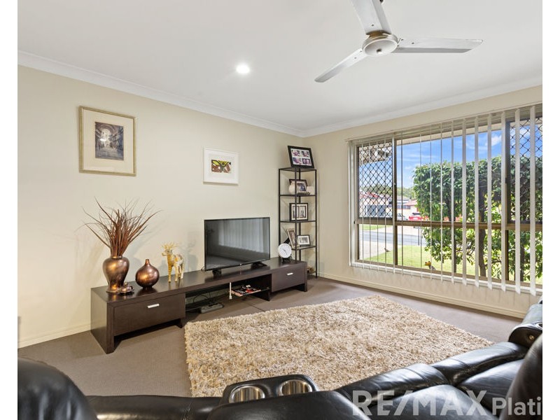 7 Radiata Court, Morayfield QLD 4506