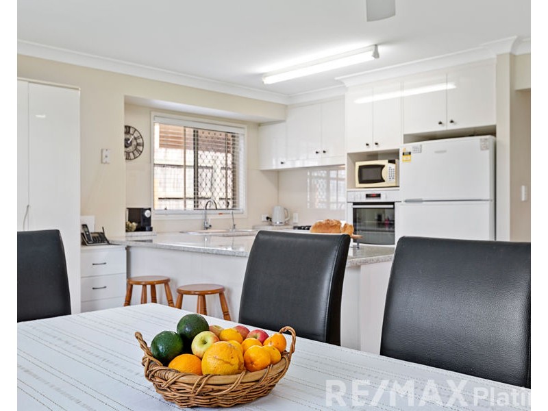 5 Abraham Close, Morayfield QLD 4506