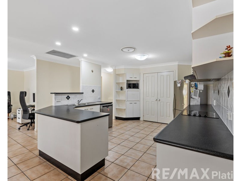 24 Mitta Crescent, Narangba QLD 4504