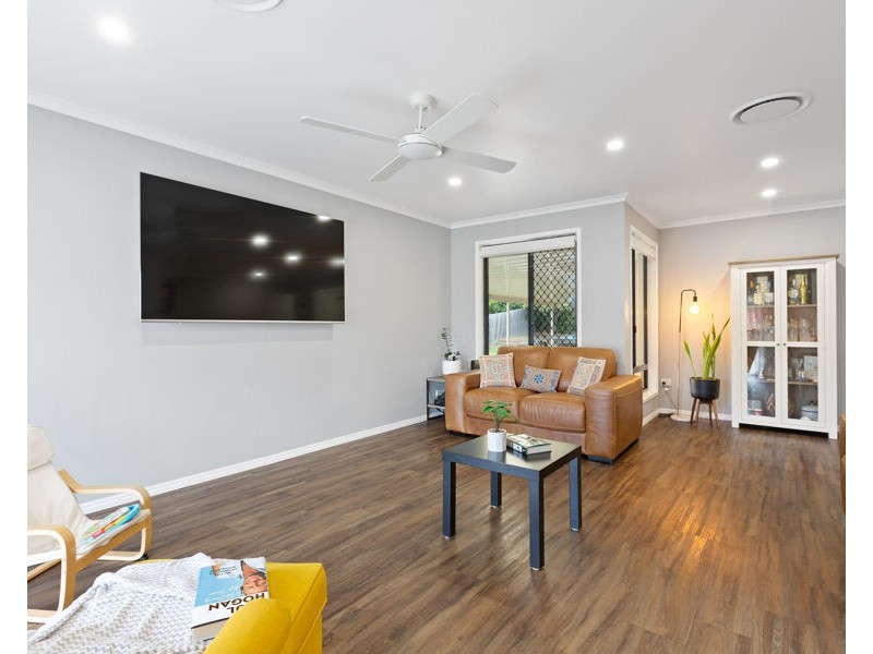 6 Myall Court, Narangba QLD 4504