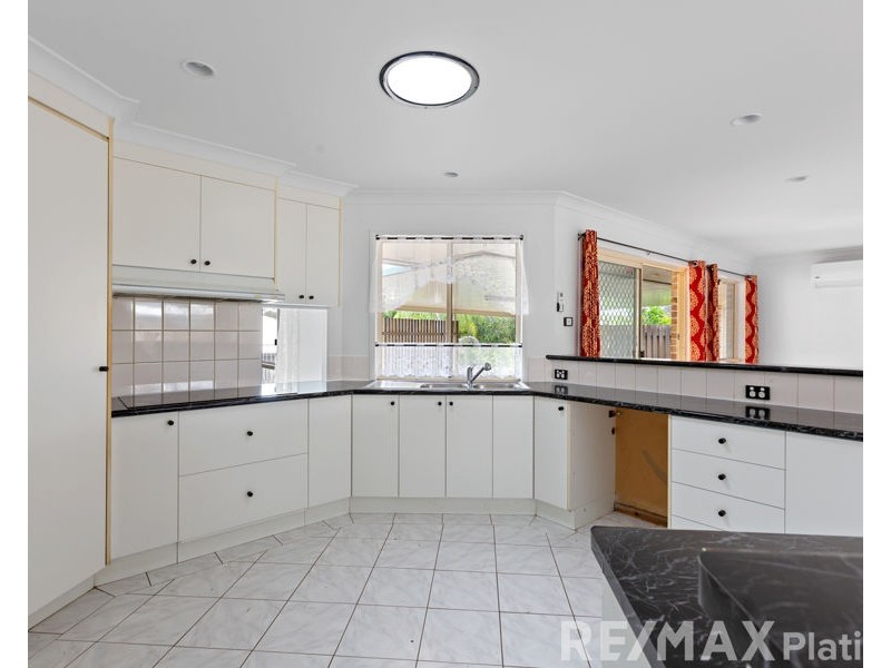 4 Williamina Court, Narangba QLD 4504