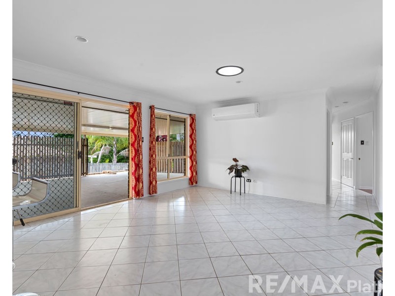 4 Williamina Court, Narangba QLD 4504
