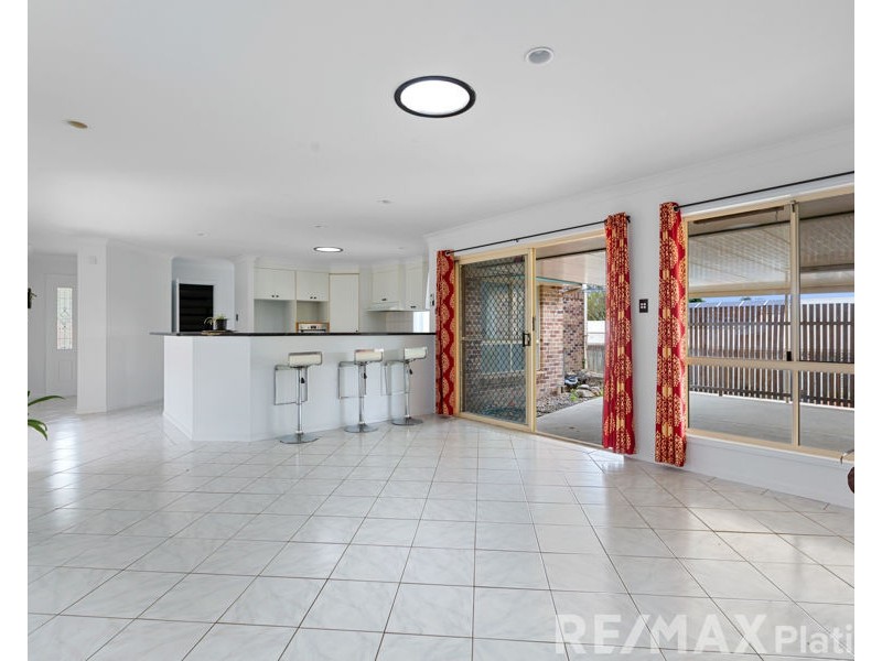 4 Williamina Court, Narangba QLD 4504