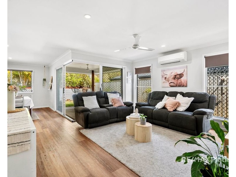 10 Palatial Crescent, Narangba QLD 4504