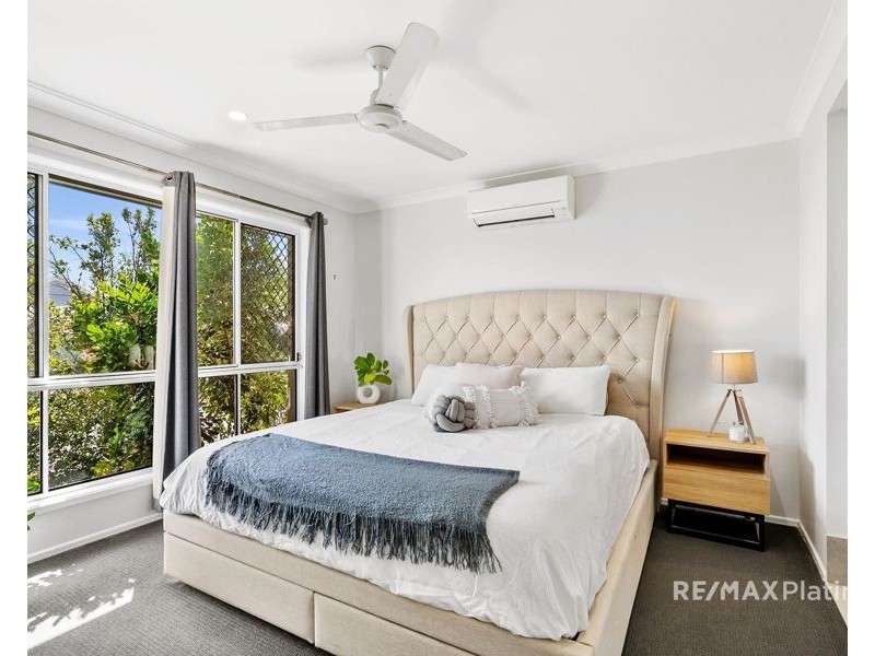 10 Palatial Crescent, Narangba QLD 4504