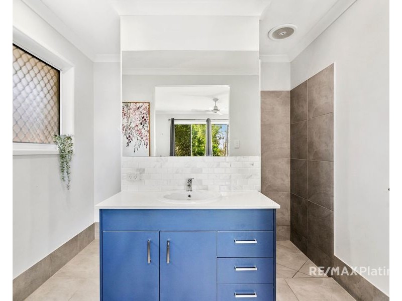 10 Palatial Crescent, Narangba QLD 4504