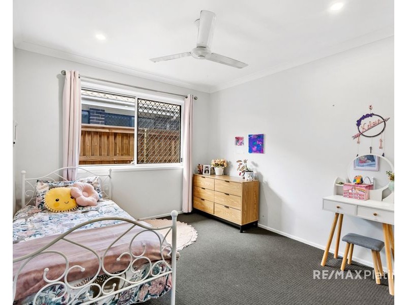 10 Palatial Crescent, Narangba QLD 4504
