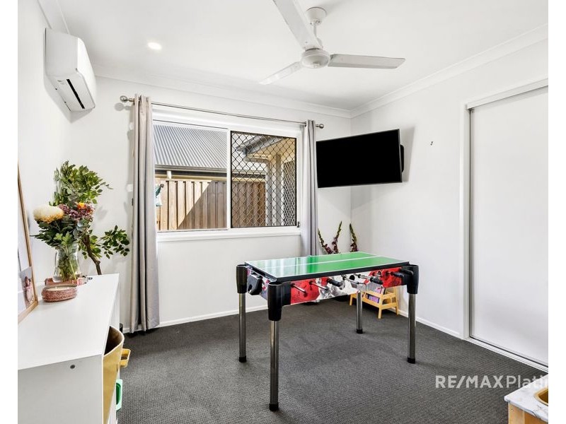 10 Palatial Crescent, Narangba QLD 4504