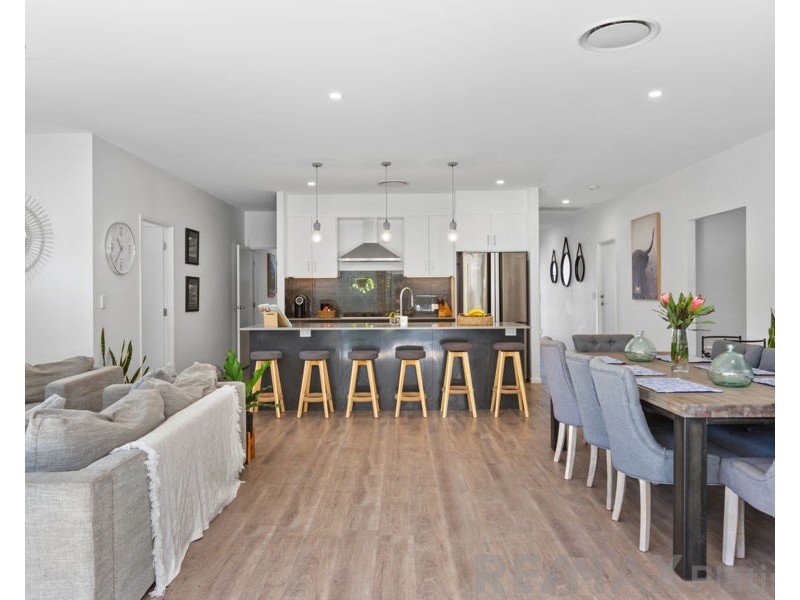 42 Splendid Parade, Narangba QLD 4504