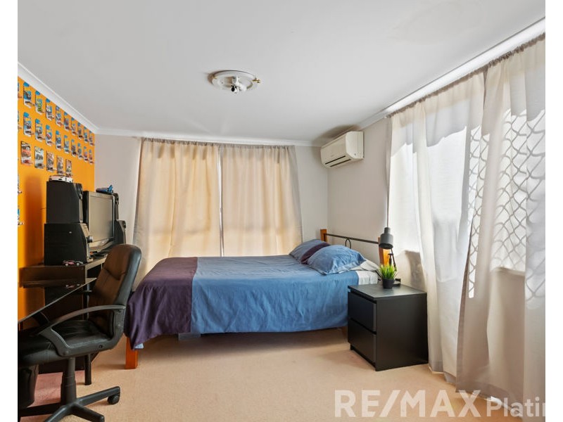 4 Aberdeen Way, Narangba QLD 4504