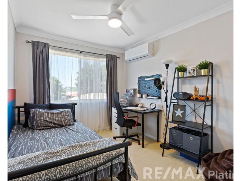 4 Aberdeen Way, Narangba QLD 4504