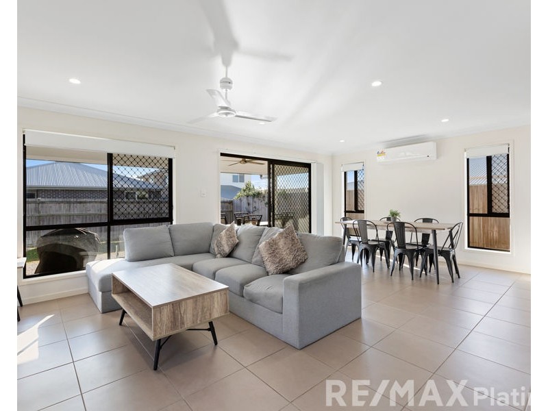 10 Link Street, Narangba QLD 4504