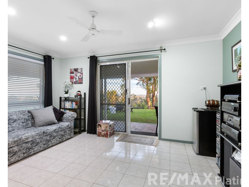 227 Raynbird Road, Narangba QLD 4504