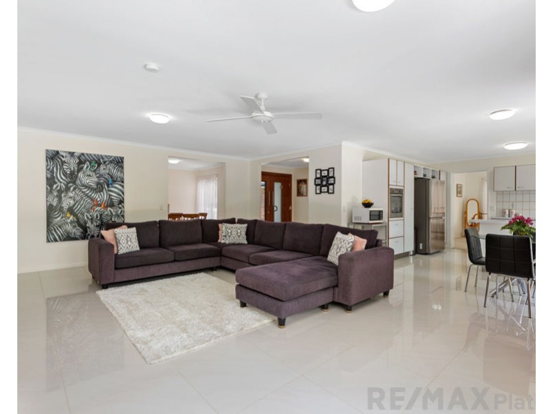 1071-1073 Oakey Flat Road, Narangba QLD 4504